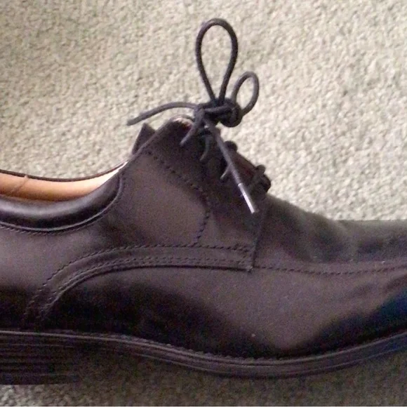 Johnston & Murphy Black Men’s Dress Shoes - Picture 13 of 13